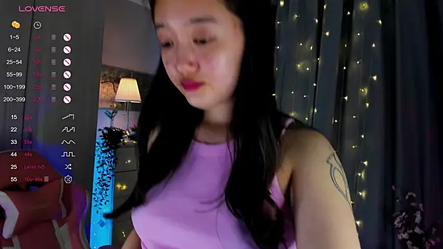 FreyaRaya online show from March 2025 10:22:01 AM