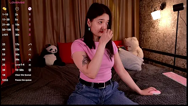 FreyaRaya online show from May 2026 03:21:01 AM