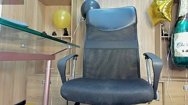 Snapshot of George_Diesell chatting on July 2026 05:01:01 AM George Diesell online show from July 2026 05:01:01 AM
