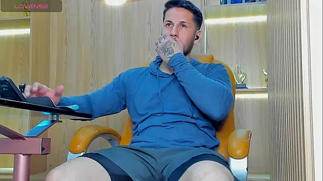 George Diesell online show from November 2025 09:18:01 PM