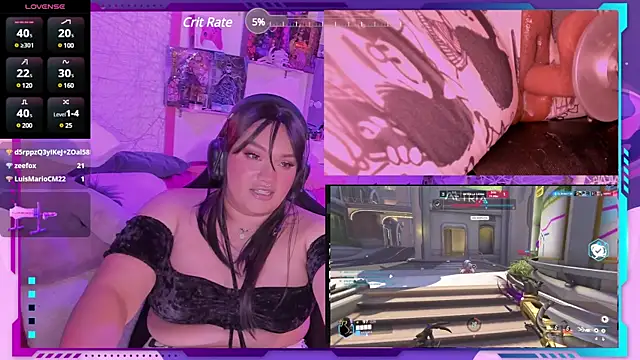 Snapshot of MegariaB chatting on March 2025 07:44:01 AM MegariaB online show from March 2025 07:44:01 AM