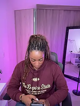 Snapshot of evangeline_ch chatting on January 2026 02:31:02 PM evangeline ch online show from January 2026 02:31:02 PM