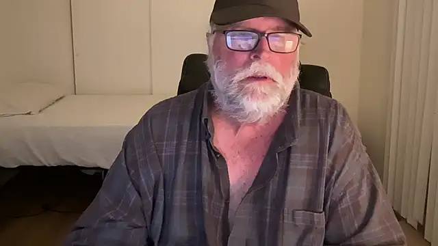 Snapshot of Drummajor chatting on May 2026 04:48:01 AM Drummajor online show from May 2026 04:48:01 AM