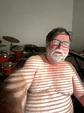 Drummajor online show from November 2025 05:13:01 PM