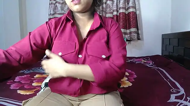 Dayna-36 online show from October 2025 02:19:02 PM