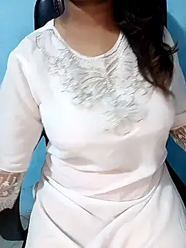 Dayna-36 online show from March 2026 04:21:01 PM