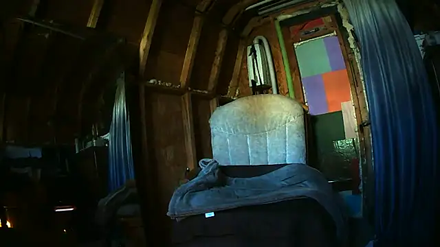 Haztogo4me online show from March 2026 05:03:02 PM