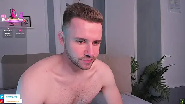 EnriqueBarberry online show from March 2026 06:36:01 AM