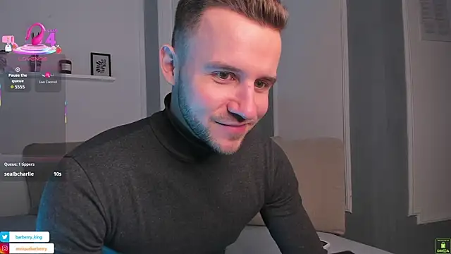 EnriqueBarberry online show from December 2025 06:16:01 AM