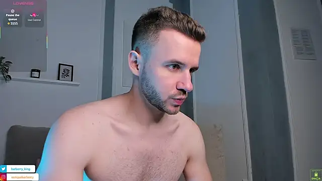 EnriqueBarberry online show from November 2025 06:28:01 AM