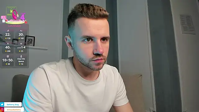 EnriqueBarberry online show from November 2025 06:18:02 AM