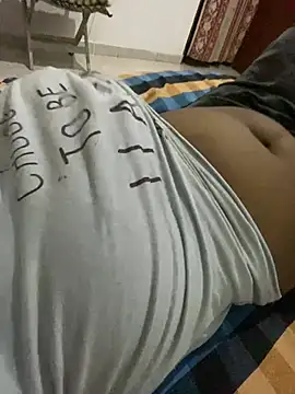 Snapshot of Annstella chatting on March 2025 05:07:02 PM Annstella online show from March 2025 05:07:02 PM