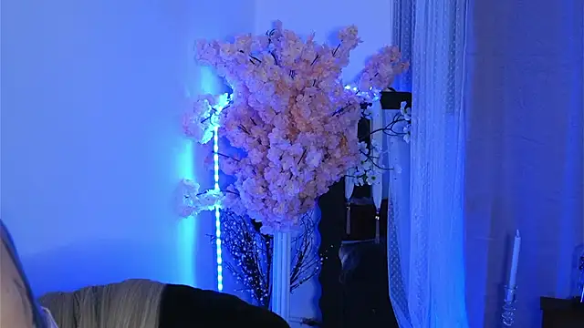 ivyleague  online show from March 2026 05:25:02 PM