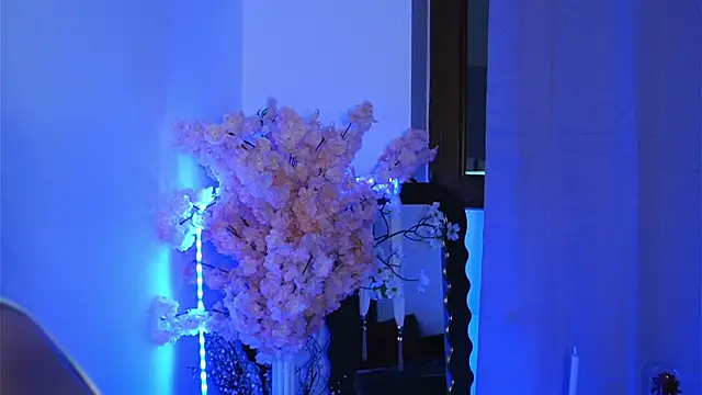 ivyleague  online show from March 2026 05:37:01 PM