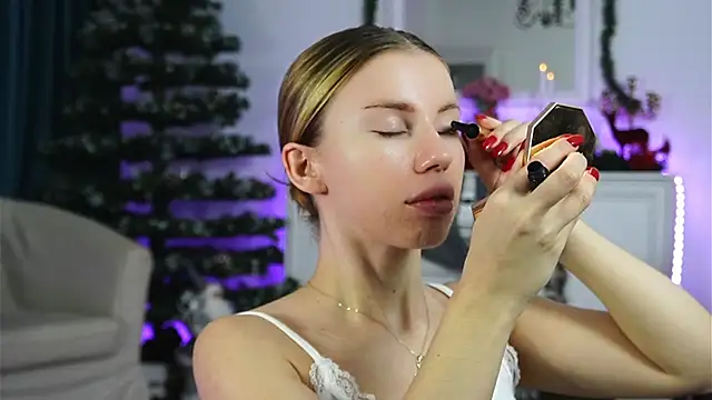 Snapshot of ivyleague_ chatting on November 2025 05:39:01 AM ivyleague online show from November 2025 05:39:01 AM