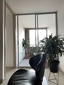 Snapshot of Susi_bell chatting on February 2025 09:37:02 PM Susi bell online show from February 2025 09:37:02 PM