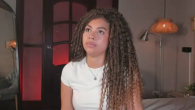 nayah   online show from February 2026 07:57:02 PM