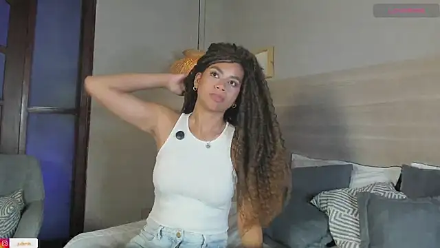 nayah   online show from February 2026 08:42:01 PM