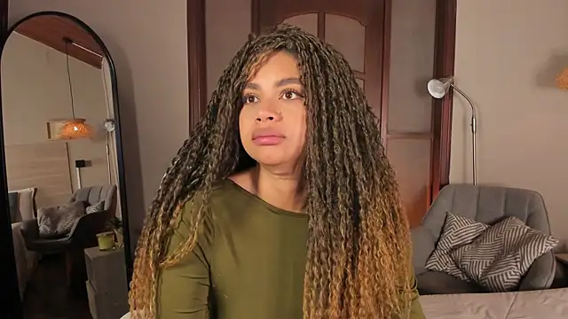 nayah   online show from April 2026 08:04:02 PM