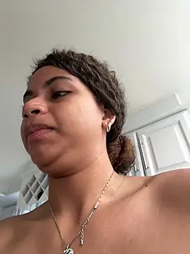 nayah   online show from February 2026 05:10:02 PM