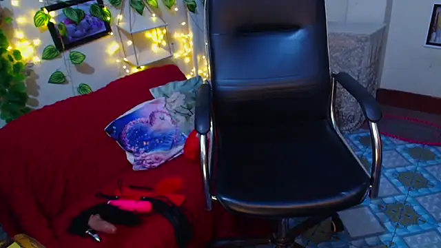 SnoowForYou online show from December 2025 01:57:01 PM