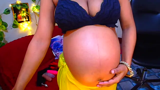 SnoowForYou online show from February 2026 01:57:01 AM