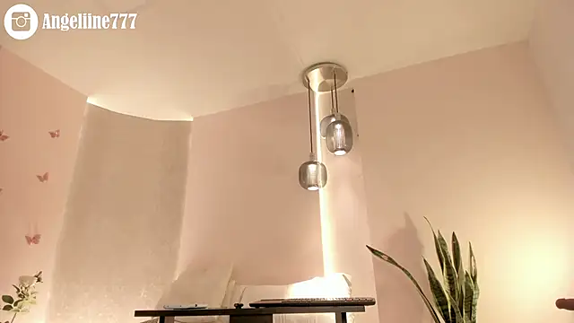 Snapshot of angeline-777 chatting on February 2026 01:07:01 PM angeline-777 online show from February 2026 01:07:01 PM