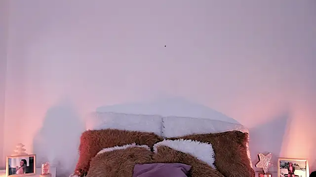 rosemonrooe online show from September 2025 03:06:01 PM