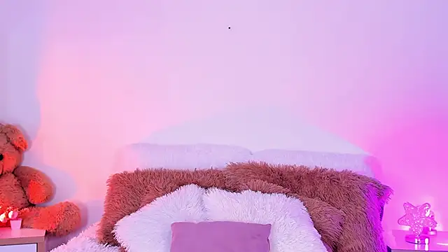 rosemonrooe online show from September 2025 01:55:01 PM