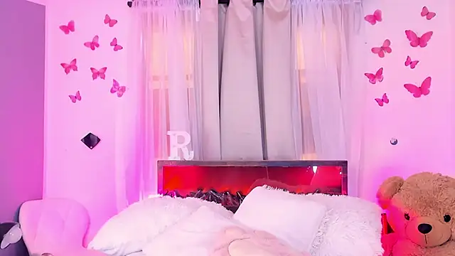 Snapshot of rosemonrooe chatting on February 2026 09:36:02 PM rosemonrooe online show from February 2026 09:36:02 PM