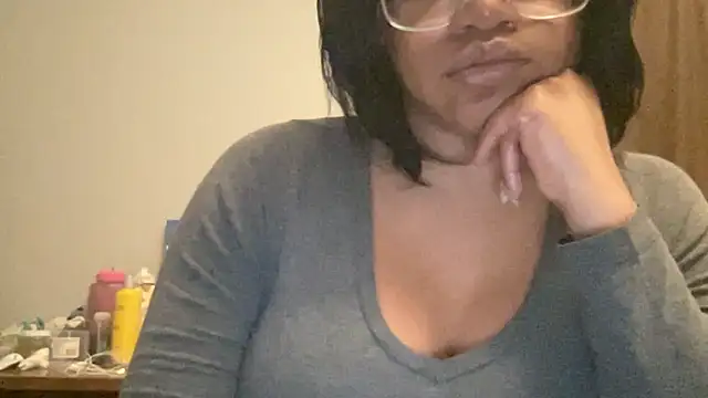 MommyConfident online show from January 2026 11:20:01 PM