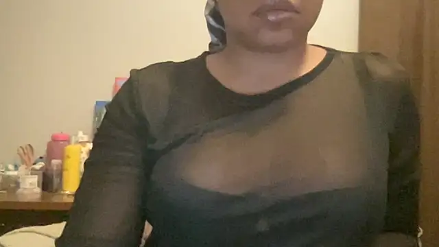 MommyConfident online show from January 2026 10:36:02 PM