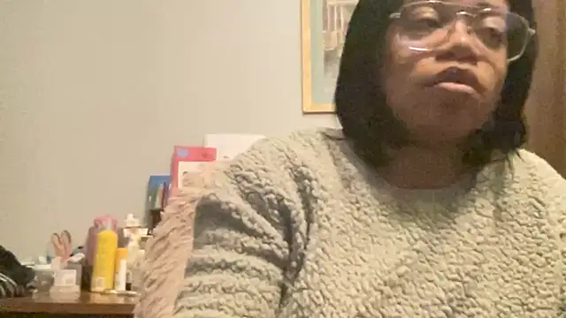 MommyConfident online show from January 2026 09:18:01 PM