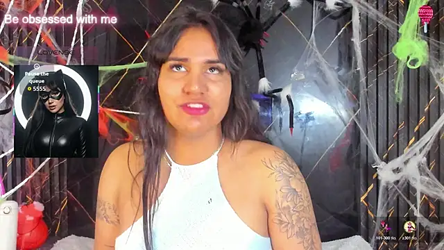 Kagome01 online show from October 2025 01:10:01 PM