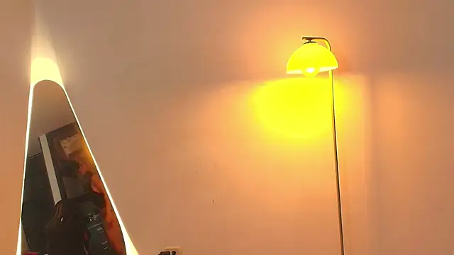 Snapshot of samy_jonnes_ chatting on December 2025 11:17:02 PM samy jonnes online show from December 2025 11:17:02 PM