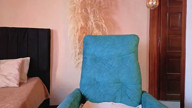 Devil Sara online show from October 2025 01:21:02 PM