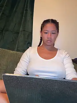 VanessaBling online show from November 2025 02:43:02 AM