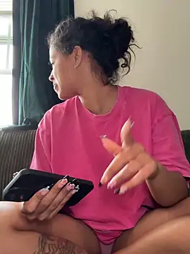 VanessaBling online show from April 2026 03:18:02 PM