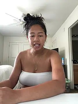 VanessaBling online show from July 2026 02:39:02 PM