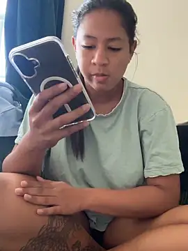 VanessaBling online show from October 2025 03:11:02 PM