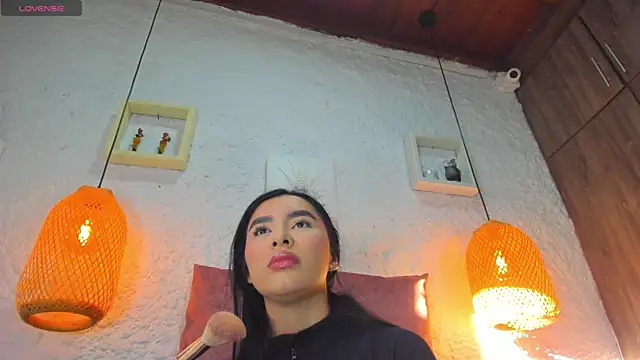 emiily s online show from September 2025 12:04:02 PM