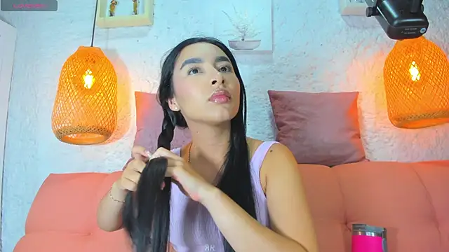 emiily s online show from October 2025 12:09:01 PM