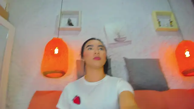 emiily s online show from October 2025 12:04:01 PM