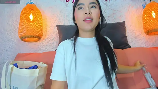 emiily s online show from October 2025 12:06:02 PM