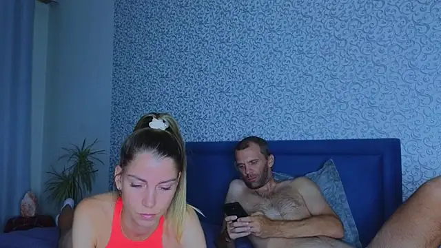FoxLoveBasik online show from June 2026 06:14:01 PM