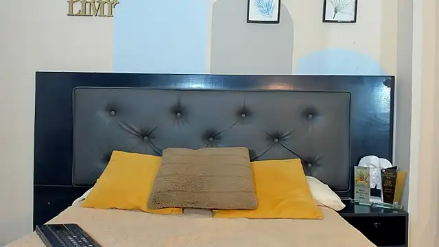 Jotastevensxx online show from January 2026 11:25:01 AM