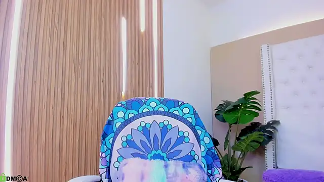 Snapshot of celeste_wayne chatting on June 2026 09:12:02 PM celeste wayne online show from June 2026 09:12:02 PM