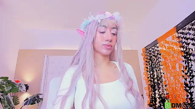 Snapshot of celeste_wayne chatting on October 2025 04:59:02 PM celeste wayne online show from October 2025 04:59:02 PM