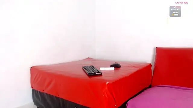 Snapshot of seductivespellvagina80 chatting on May 2026 12:09:01 PM seductivespellvagina80 online show from May 2026 12:09:01 PM