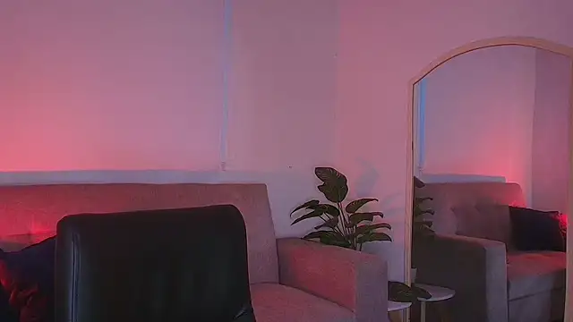 Valengarcia  online show from November 2025 10:21:01 PM